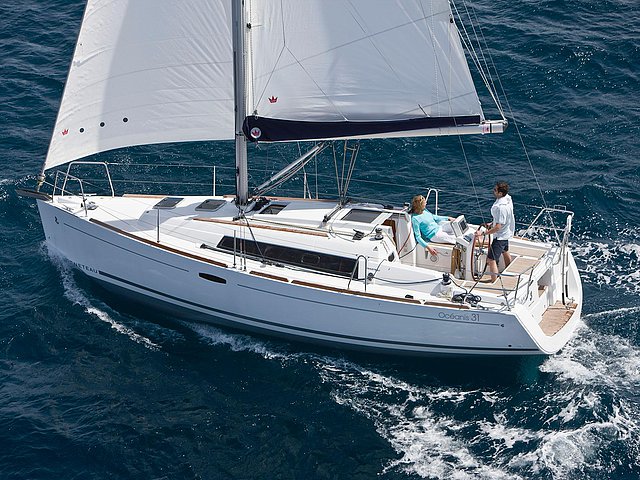 2015 Beneteau Oceanis 31 Photo