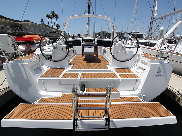 2015 Beneteau Oceanis 48 Photo