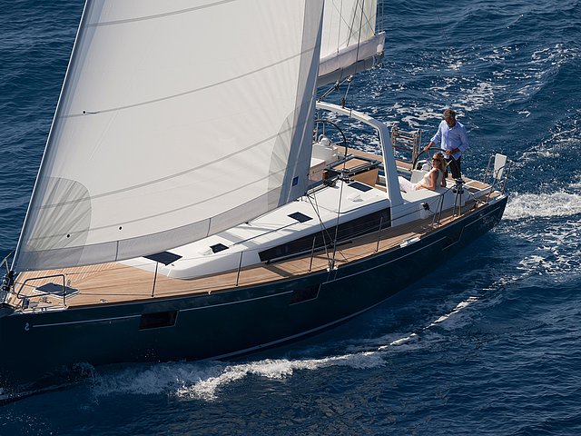 2015 Beneteau Oceanis 48 Photo