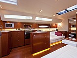 2015 Beneteau Oceanis 60 Photo #24