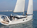 15 Beneteau Sense 55