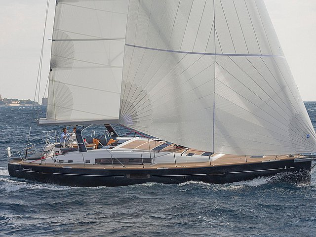 2015 Beneteau Oceanis 60 12 Photo
