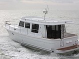 15 Beneteau Swift Trawler 34 Sedan