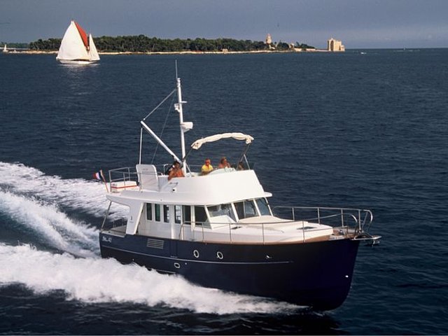 2015 Beneteau Swift Trawler 34 Photo