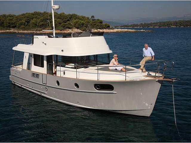 2015 Beneteau Swift Trawler 44 Photo