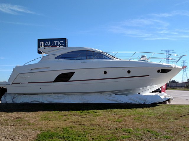2015 Beneteau Usa Gran Turismo 49 Photo