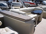 2015 Bennington 2250 Gbr Photo #17