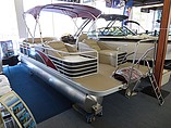15 Bennington 2275 Gcw