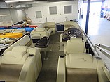 2015 Bennington 2375 Gcw Photo #6