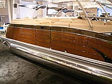 2015 Bennington 2575qcw Mahogany Edition Photo #8