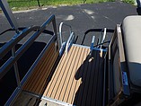2015 Bentley Pontoons 220 Cruise Se Photo #6