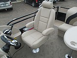 2015 Bentley Pontoons 240 Cruise Se Photo #16