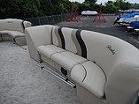 2015 Bentley Pontoons 240 Cruise Se Photo #8