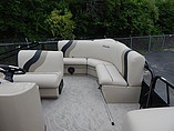 2015 Bentley Pontoons 240 Cruise Se Photo #9