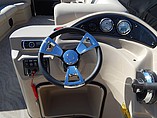 2015 Bentley Pontoons 240 Cruise Se Photo #8