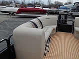 2015 Bentley Pontoons 243 Cruise Se Tritoon Photo #12