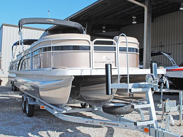 2015 Bennington 24 Scwx Photo