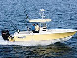 2015 Bluewater 2350 Center Console Photo #3