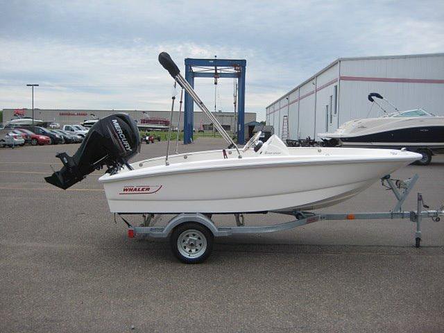 2015 Boston Whaler 130 Super Sport Photo