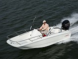 2015 Boston Whaler 150 Super Sport Photo #3