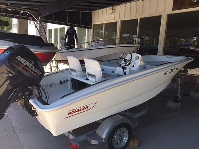 15 Boston Whaler 130 Super Sport