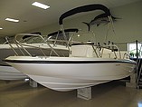 15 Boston Whaler 180 Dauntless