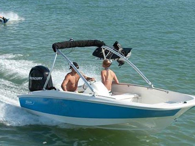 2015 Boston Whaler 170 Super Sport Photo