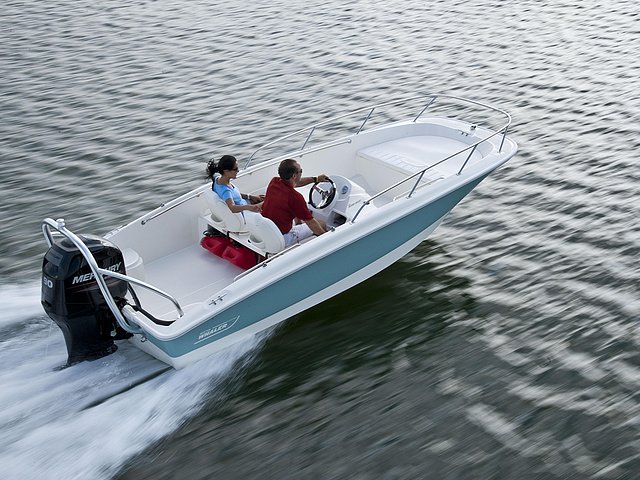 2015 Boston Whaler 170 Super Sport Photo