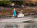 15 Boston Whaler 190 Montauk