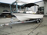 2015 Boston Whaler 190 Montauk Photo #2