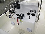 2015 Boston Whaler 190 Montauk Photo #13