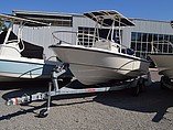 2015 Boston Whaler 190 Outrage Photo #2