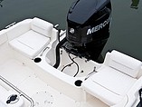 2015 Boston Whaler 190 Outrage Photo #23