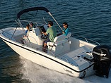 15 Boston Whaler 210 Dauntless