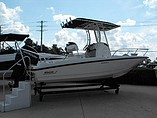15 Boston Whaler 210 Dauntless
