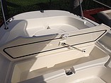 2015 Boston Whaler 210 Dauntless Photo #13
