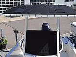 2015 Boston Whaler 210 Dauntless Photo #3