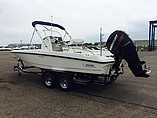 2015 Boston Whaler 210 Dauntless Photo #4