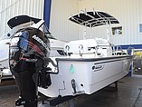 2015 Boston Whaler 210 Montauk Photo #2