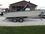 15 Boston Whaler 210 Montauk