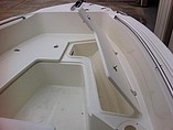 2015 Boston Whaler 220 Outrage Photo #8
