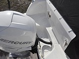 2015 Boston Whaler 230 Vantage Photo #3