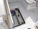 2015 Boston Whaler 230 Vantage Photo #8