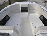 2015 Boston Whaler 230 Vantage Photo #11
