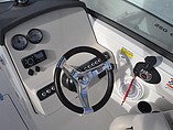 2015 Boston Whaler 230 Vantage Photo #15