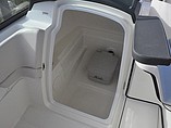 2015 Boston Whaler 230 Vantage Photo #16