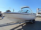 15 Boston Whaler 230 Vantage