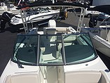 2015 Boston Whaler 230 Vantage Photo #2