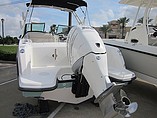 2015 Boston Whaler 230 Vantage Photo #6