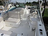 2015 Boston Whaler 230 Vantage Photo #11
